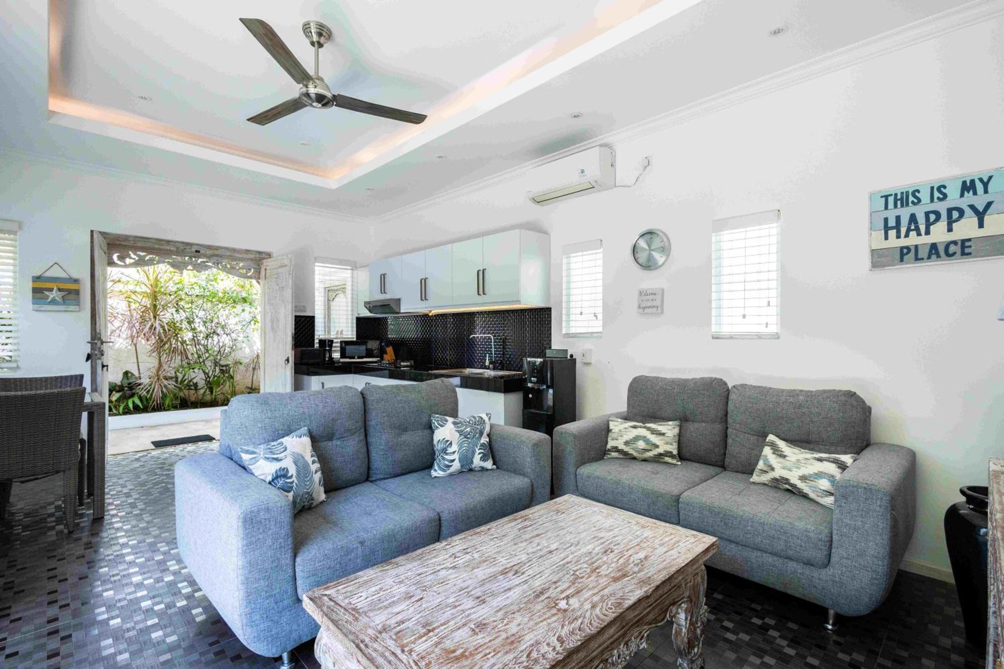 Charming, Villa Sofie - Central Sanur With Refreshing Pool Εξωτερικό φωτογραφία
